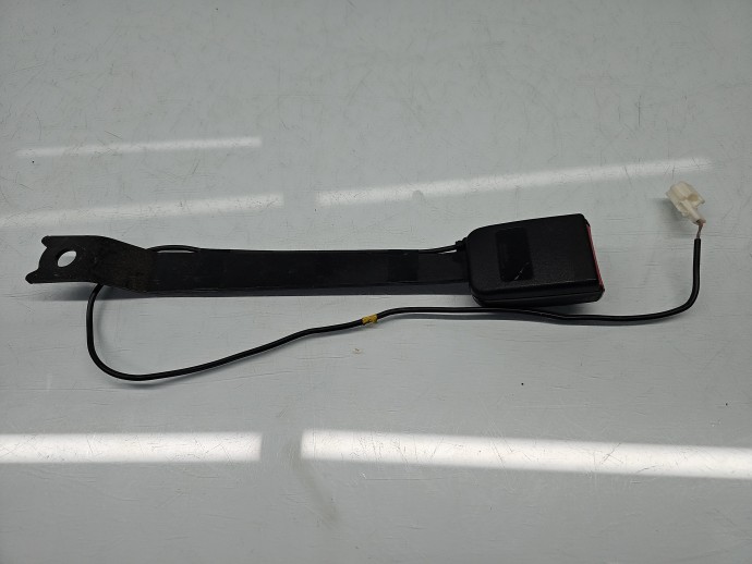 Capsa centura stanga fata Nissan Qashqai [Fabr 2007-2014] 86842-JD00E