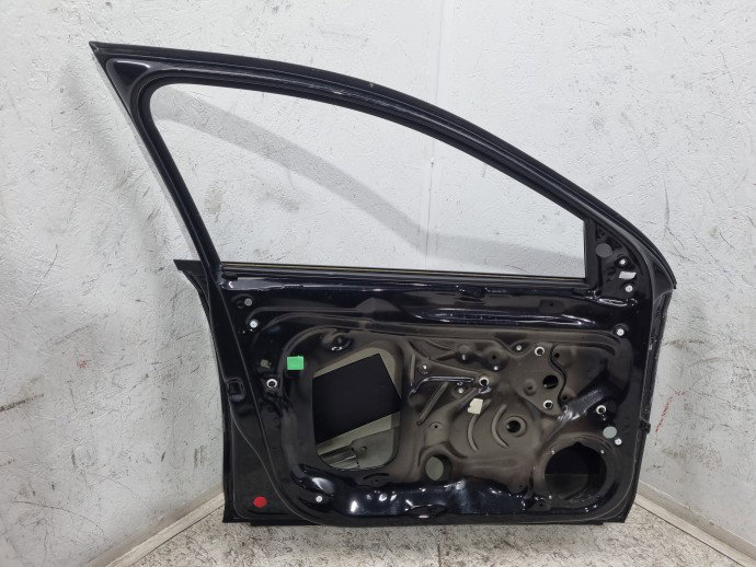 Usa stanga fata Skoda Rapid (NH3) [Fabr 2012-2019] Fastback LF9R