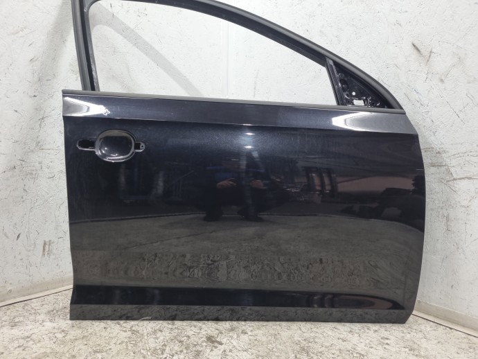 Usa dreapta fata Skoda Rapid (NH3) [Fabr 2012-2019] Fastback LF9R