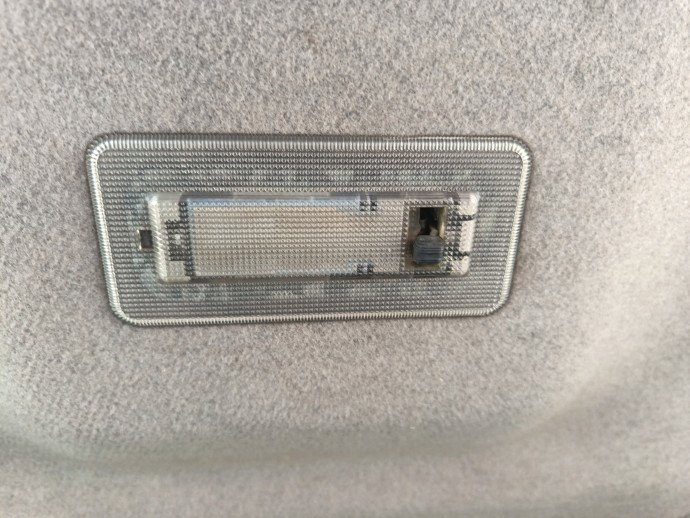 Plafoniera mijloc Ford Transit [Fabr 2000-2006] Furgon  OEM
