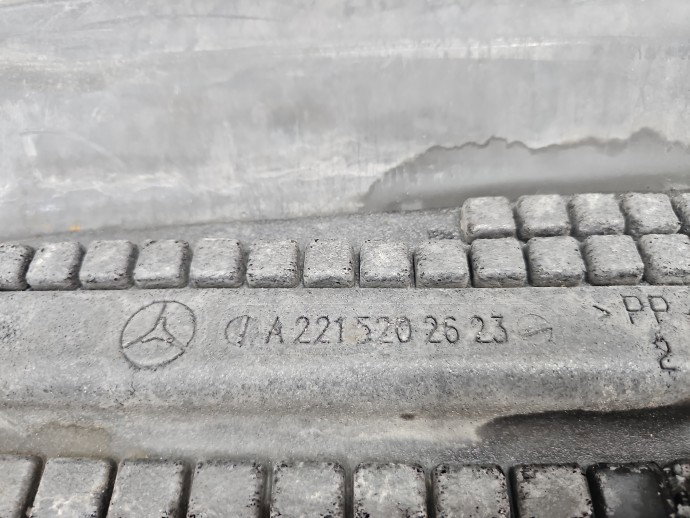Scut sub bara Mercedes Clasa S (W221) [Fabr 2005-2013] Berlina A2215202623