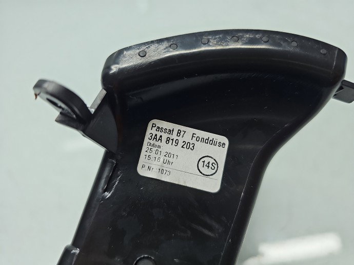 Grila aerisire spate Volkswagen Passat B7 (362) [Fabr 2010-2014] 3AA819203