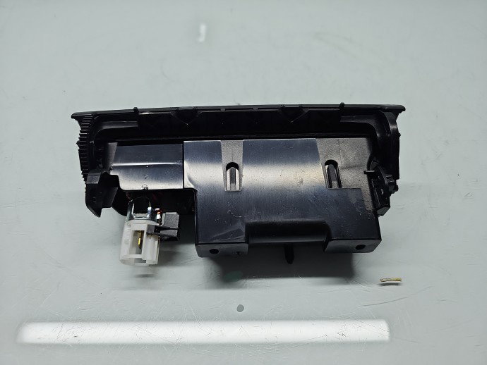 Scrumiera Volkswagen Passat B7 (362) [Fabr 2010-2014] 3C0963284K