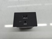 Conector auxiliar USB AUDI Q2 (GAB) [ Fabr 2016-prezent] 8V0035708