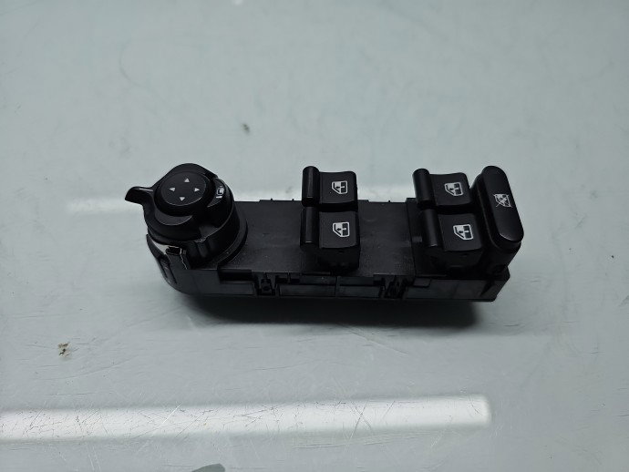 Butoane comanda geamuri sofer Alfa Romeo Giulietta (940) [Fabr 2010-2016] OEM