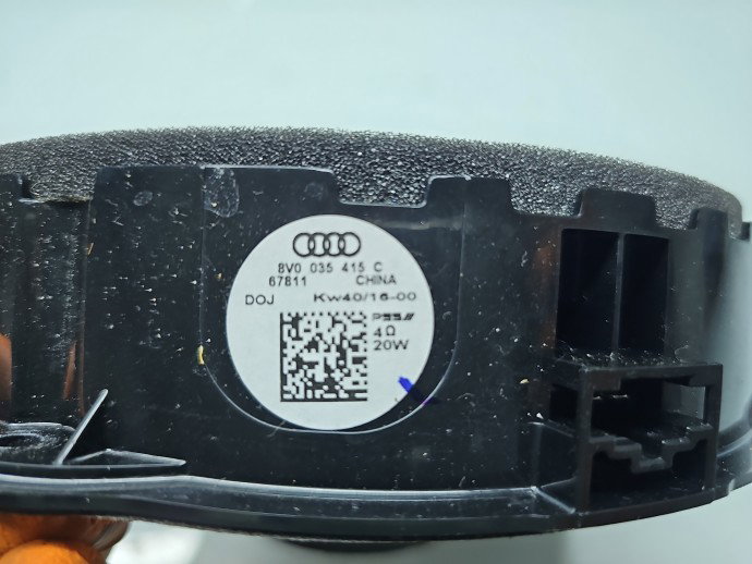 Boxa stanga fata AUDI Q2 (GAB) [ Fabr 2016-prezent] 8V0035415C