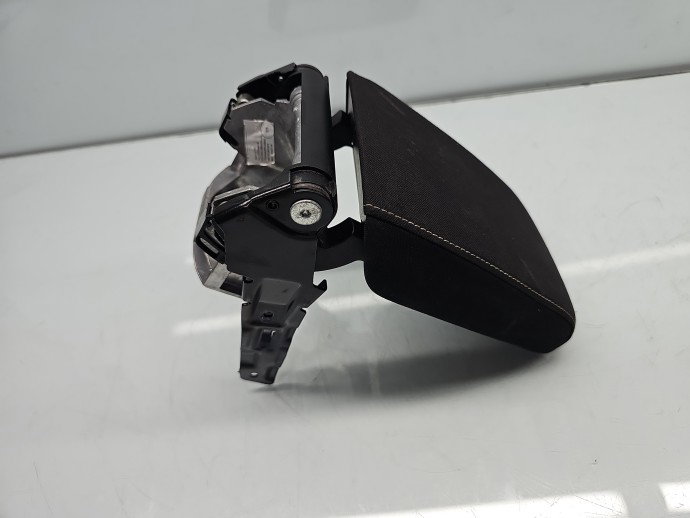 Cotiera Volkswagen Golf 7 (5G) [Fabr 2014-prezent] OEM