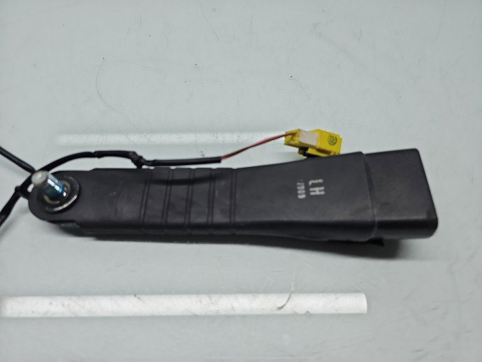 Capsa centura stanga fata Opel Antara [Fabr 2006-2017] OEM