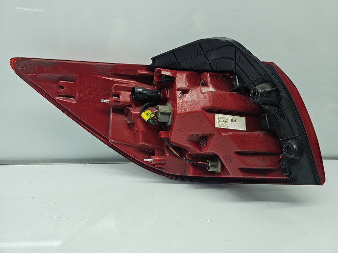 Stop aripa dreapta KIA Sportage III [Fabr 2010-2016] SUV Facelift 92402-3W510