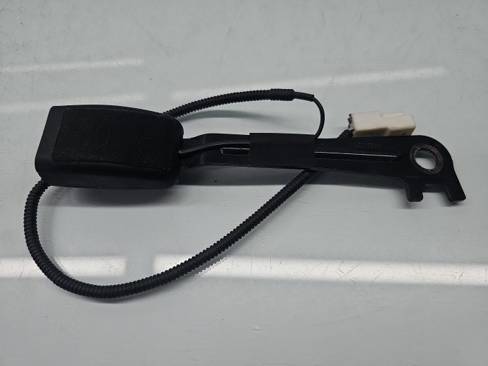 Capsa centura stanga fata KIA Sportage III [Fabr 2010-2016] 88830-3U201