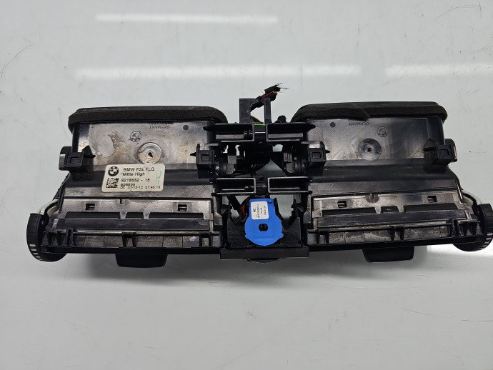 Grila aerisire centrala Bmw 3 (F30) [Fabr 2012-2017] 9218552