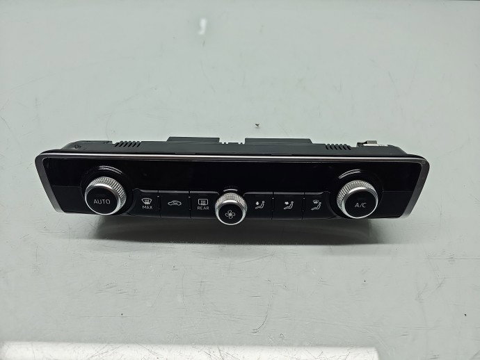 Panou comanda clima AUDI A3 (8V1) [Fabr 2012-prezent] 8V0820043C