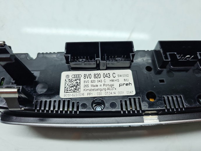 Panou comanda clima AUDI A3 (8V1) [Fabr 2012-prezent] 8V0820043C