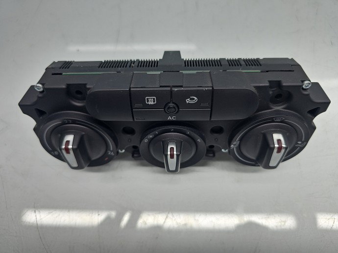 Panou comanda clima Seat Leon (1P1) [Fabr 2005-2011] 5P0820047P