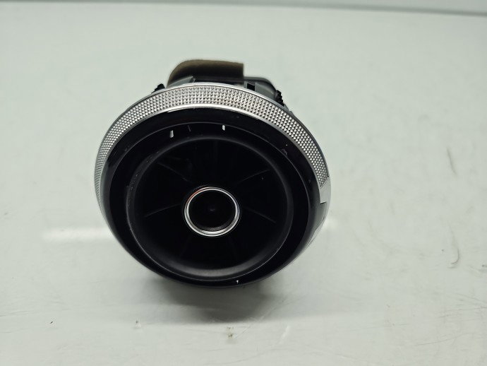 Grila aerisire stanga AUDI A3 (8V1) [Fabr 2012-prezent] 8V0820901A