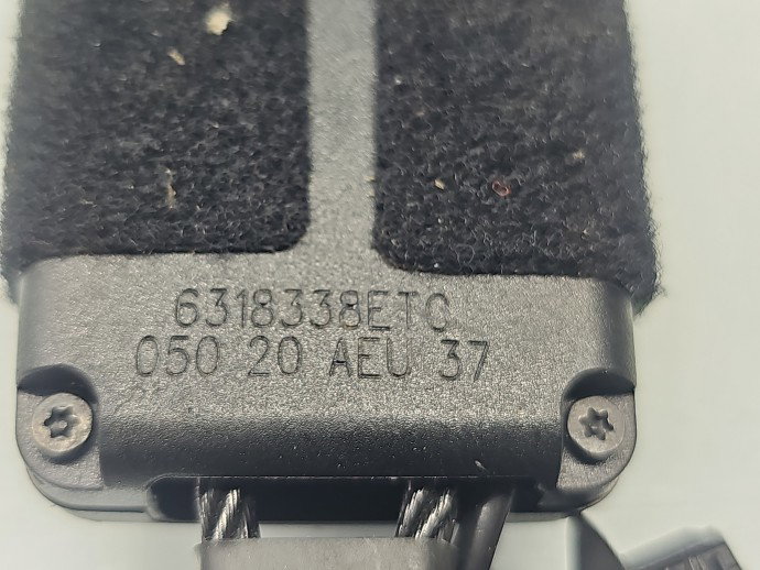 Capsa centura dreapta fata Opel Crossland X [Fabr 2017-2020] 6318338