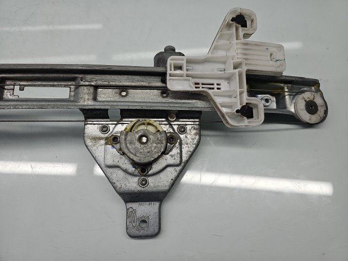 Macara electrica geam dreapta spate JEEP Patriot [Fabr 2007-2011] SUV 05291804AA