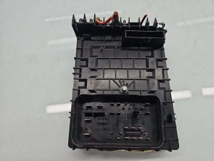 Panou sigurante Volkswagen Golf 6 (5K1) [Fabr 2009-2013] 1K0937125D