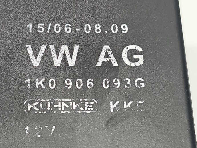 Releu pompa combustibil Skoda Roomster Praktik (5J) [Fabr 2006-2015] 1K0906093G