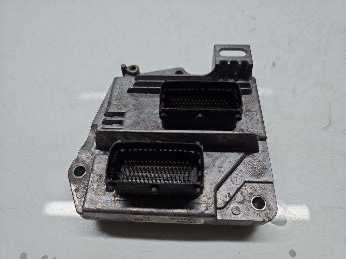 Calculator motor ECU Opel Astra H [Fabr 2004-2009] 12230740