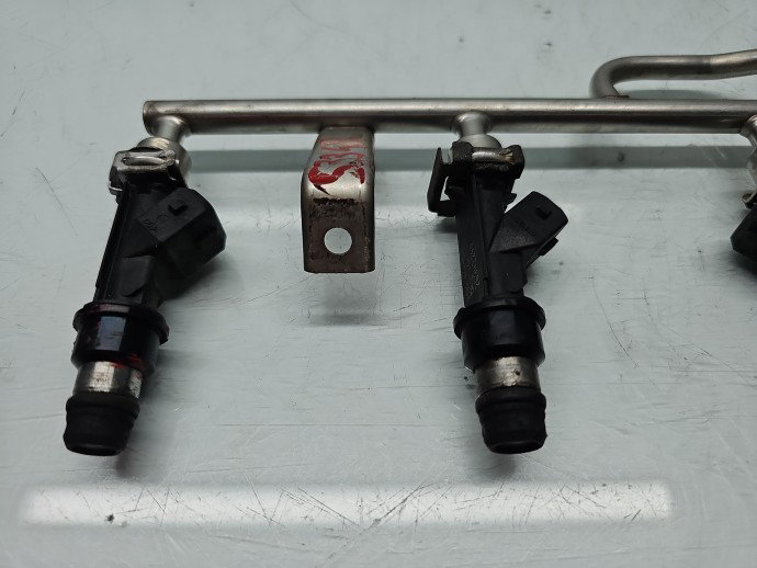 Rampa injectoare Opel Astra H [Fabr 2004-2009] OEM