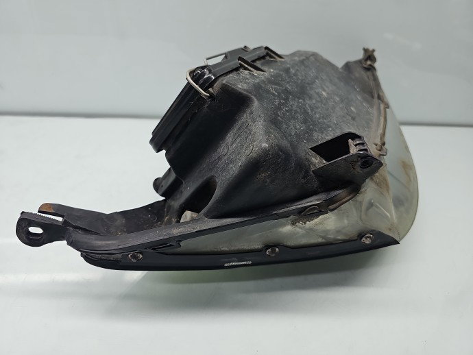 Far stanga Ford Focus 1 [Fabr 1998-2005] Break  2M51-13W030-BD