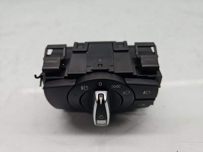 Bloc lumini Bmw 3 (E90) [Fabr 2005-2011] 9169404