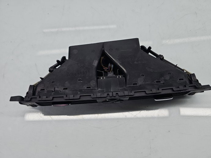 Grila aerisire centrala Bmw 3 (E90) [Fabr 2005-2011] 9130464