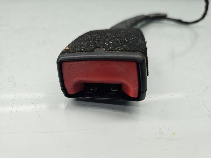 Capsa centura stanga fata Seat Leon (5F1) [Fabr 2012-2018] 5F0857755