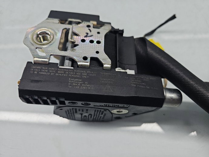 Centura stanga fata Volkswagen Touran (1T3) [Fabr 2010-2015] 1T2857705B