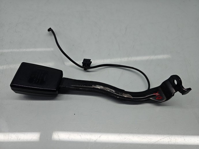 Capsa centura dreapta fata Volkswagen Touran (1T3) [Fabr 2010-2015] 1T0857756C