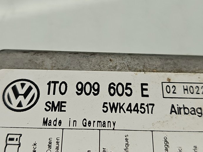 Calculator airbag Volkswagen Touran (1T3) [Fabr 2010-2015] 1T0909605E 2.0 TDI CFHC 103KW / 140CP