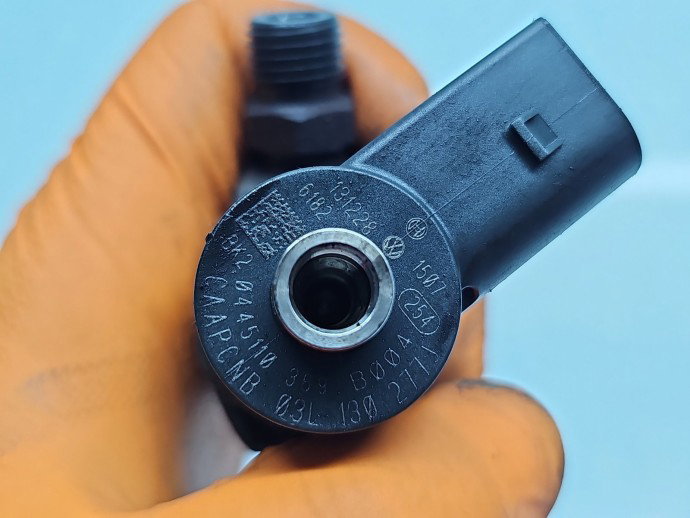 Injector Skoda Superb II (3T4) [Fabr 2008-2015] 03L130277J, 0445110369 2.0 TDI CGLC 130KW / 177CP