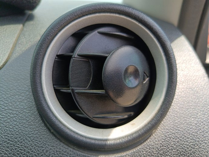 Grila aerisire dreapta Ford Fiesta 5 [Fabr 2001-2010]