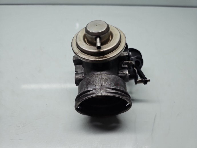 Supapa EGR Volkswagen Passat (3B3) [Fabr 2000-2004] 038131501AA 1.9 TDCI 85KW / 116CP