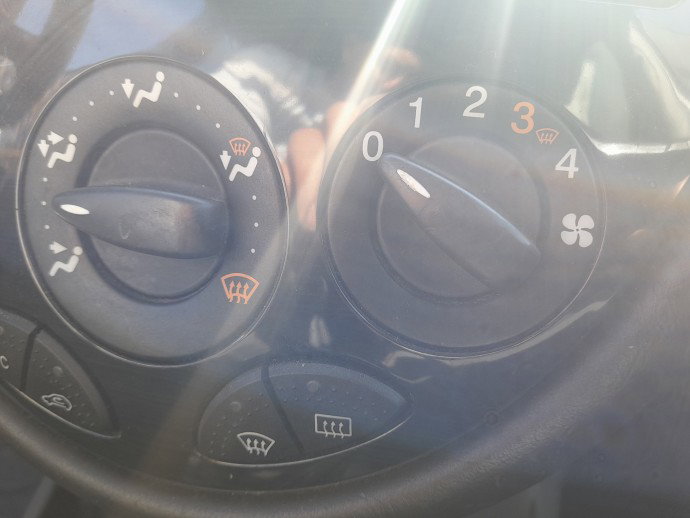 Buton control clima Ford Focus 1 [Fabr 1998-2005]