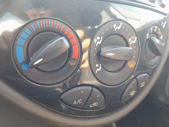 Buton control clima Ford Focus 1 [Fabr 1998-2005]