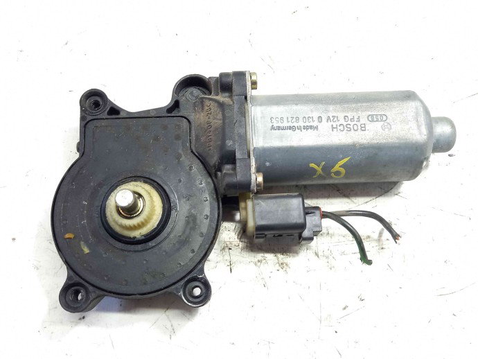 Motoras geam dreapta fata 83810209 Bmw X5 (E53) [Fabr 2000-2006] 3.0