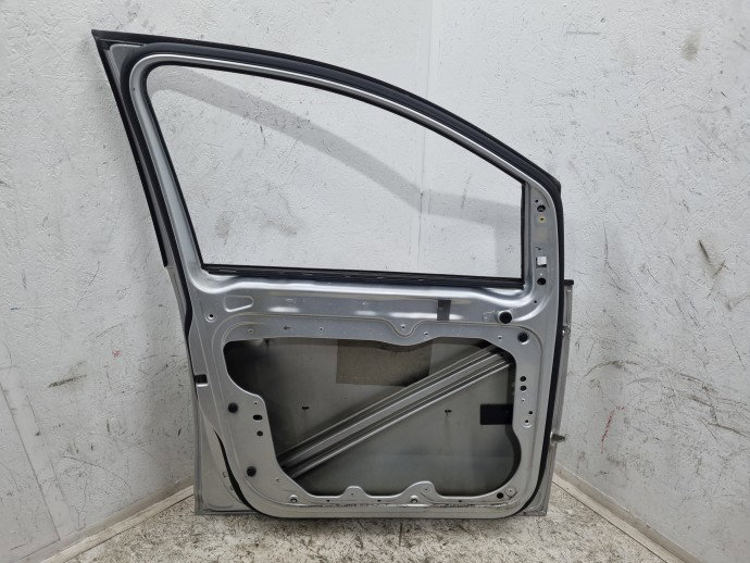 Usa stanga fata Volkswagen Touran (1T3) [Fabr 2010-2015] LA7W