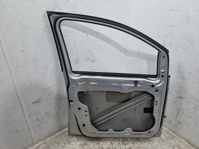 Usa stanga fata Volkswagen Touran (1T3) [Fabr 2010-2015] LA7W