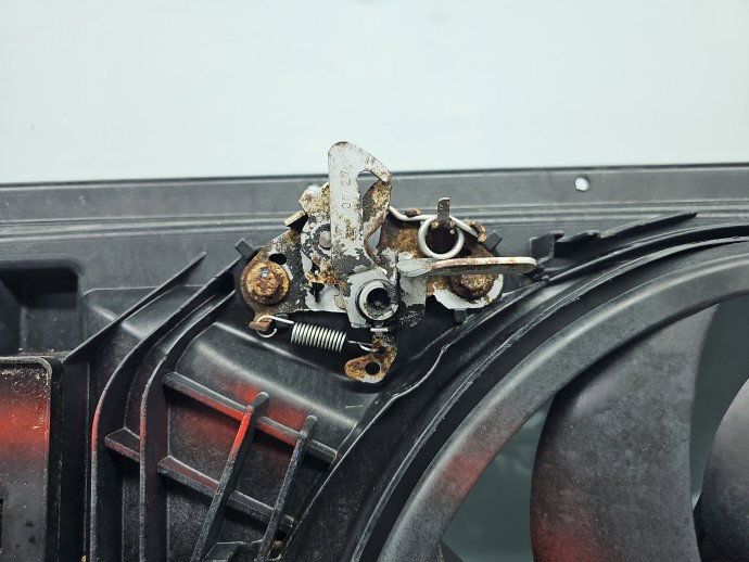 Electroventilator PEUGEOT 206 [Fabr 1998-2009] 9643386780 1.4 HDI 8HZ 50KW / 68CP
