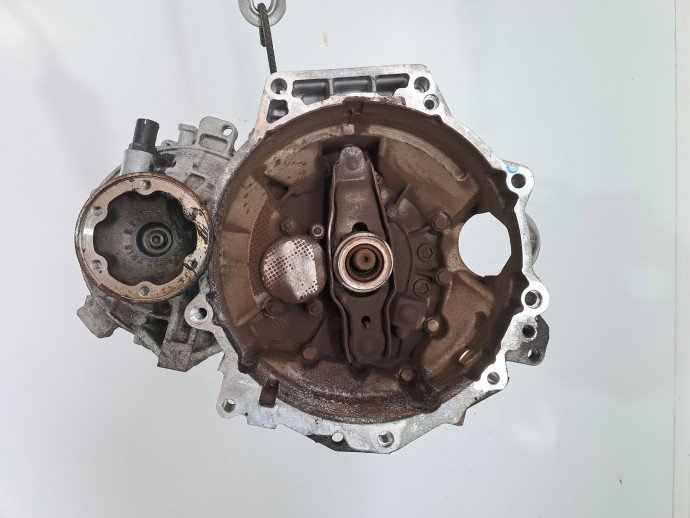 Cutie viteze manuala 5 trepte AUDI A3 (8P1) [Fabr 2003-2012] 1.6 TDI CAYC MZL 77KW / 105CP