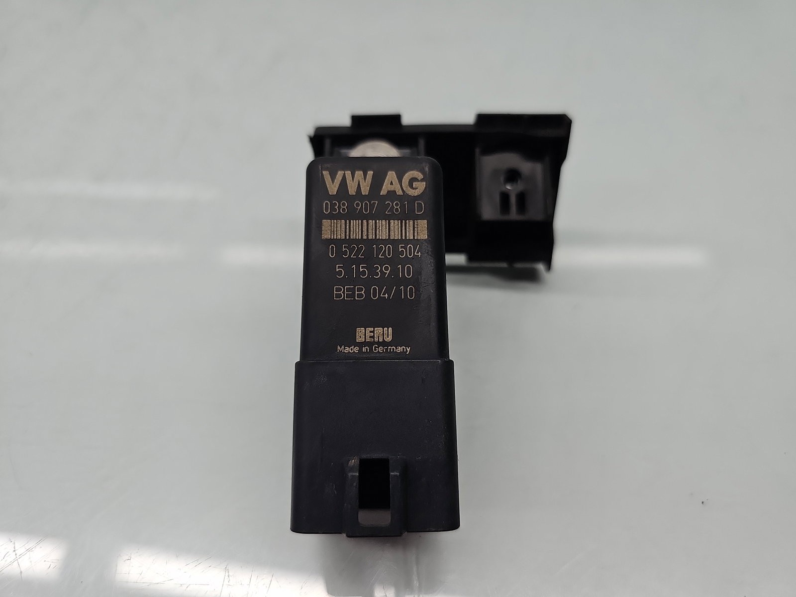 Releu AUDI A3 (8P1) [Fabr 2003-2012] 038907281D