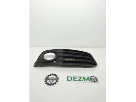 Grila PROIECTOR dreapta AUDI A4 B8 8K0807682A