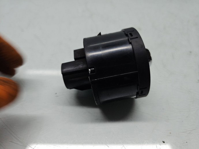 Bloc lumini Volkswagen Golf 6 (5K1) [Fabr 2009-2013] 3C8941431N