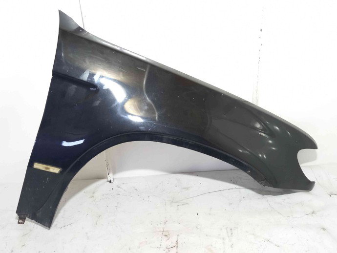 Aripa dreapta fata OEM Bmw X5 (E53) [Fabr 2000-2006] 3.0