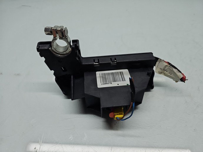 Borna baterie (+) cu capsa AUDI A4 (8K2, B8) [Fabr 2008-2015] 8J0915459