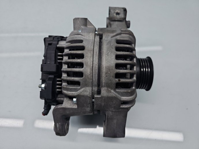 Alternator Opel Zafira A (F75) [Fabr 1999-2005] 55556070 1.6 Benz Z16XE 74KW / 101CP