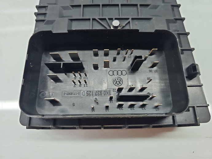 Panou sigurante Volkswagen Tiguan (5N) [Fabr 2007-2016] 1K0937125D