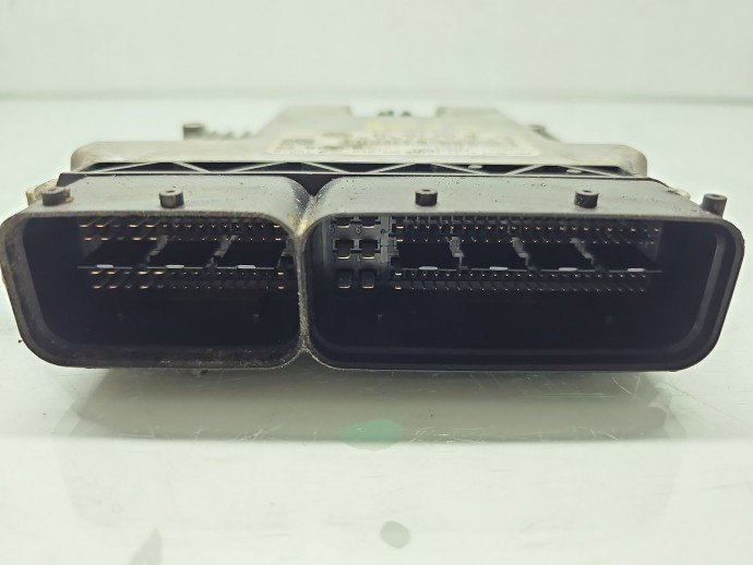 Calculator motor ECU Volkswagen Passat CC (358) [Fabr 2012-2016] 03L907309AE 2.0 TDI CFFB 103KW / 140CP